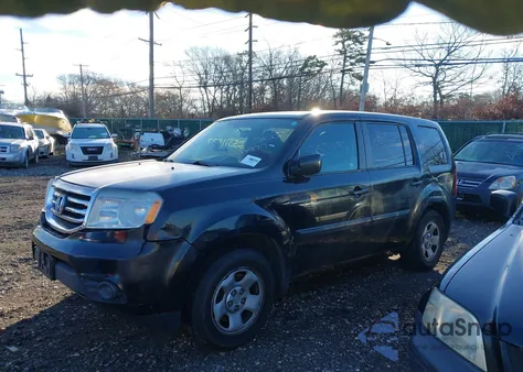 2015 Honda Pilot Lx из США, поврежденный, VIN 5FNYF4H29FB075367